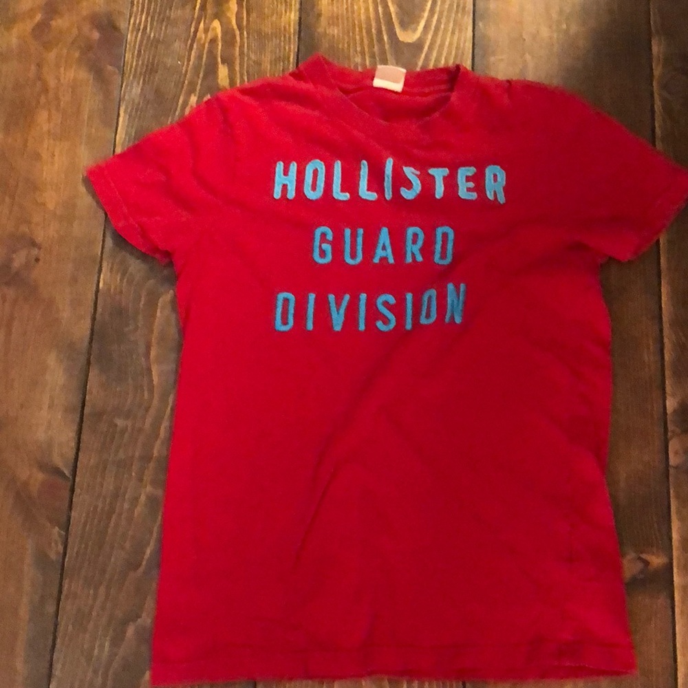 Hollister T-shirt great condition